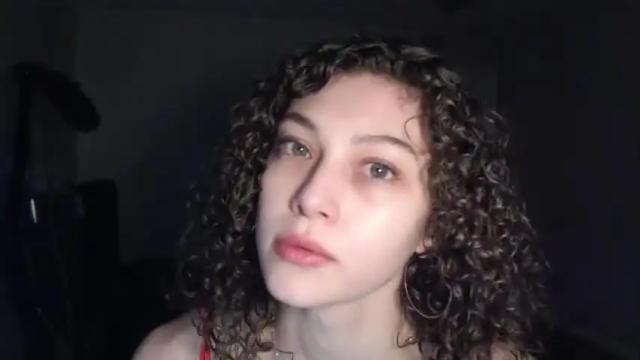 Image 2 of hannahbreeze Stream on Chaturbate on 15 months ago