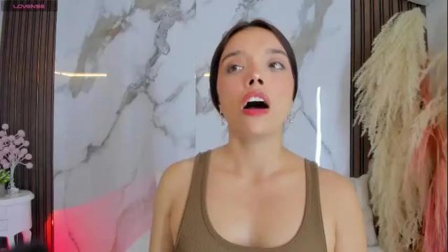 Image 4 of hannahill69 Stream on Chaturbate on 1 month ago