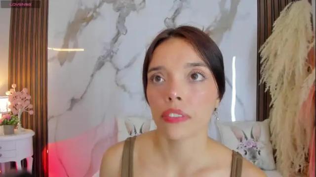 Image 6 of hannahill69 Stream on Chaturbate on 1 month ago