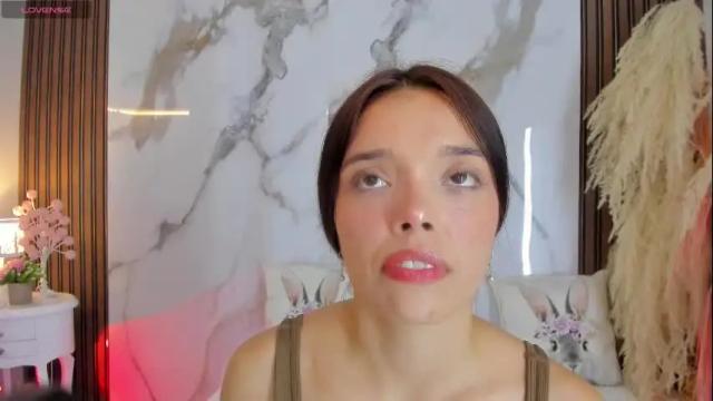 Image 7 of hannahill69 Stream on Chaturbate on 1 month ago