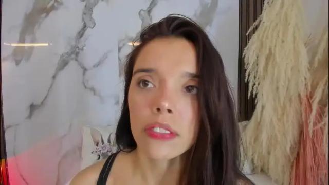 Image 4 of hannahill69 Stream on Chaturbate on 1 month ago