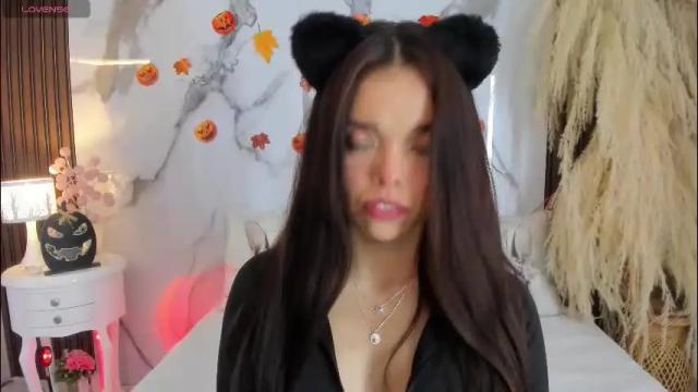 Image 4 of hannahill69 Stream on Chaturbate on 3 days ago