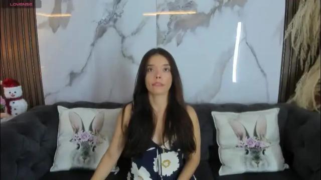 Image 7 of hannahill69 Stream on Chaturbate on 25 days ago