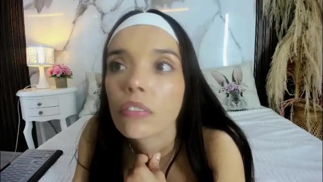 Image 8 of hannahill69 Stream on Chaturbate on 11 days ago