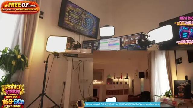 Image 6 of hannahjames710 Stream on Chaturbate on 6 days ago