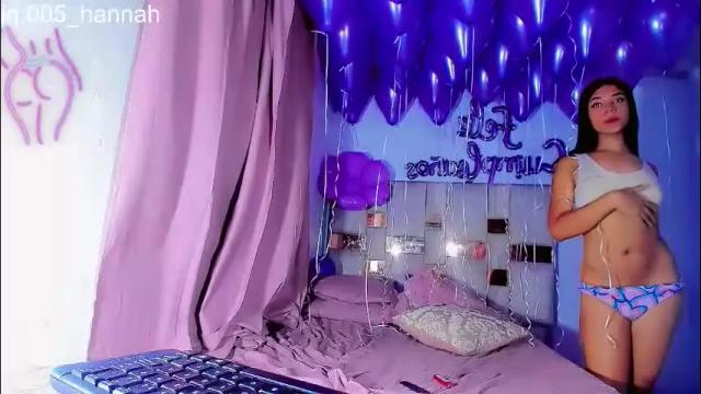 Image 11 of hannahsmit_ Stream on Chaturbate on 3 months ago