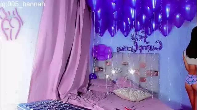 Image 12 of hannahsmit_ Stream on Chaturbate on 3 months ago