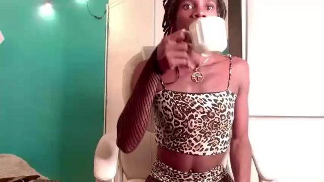 Image 10 of hannalambert Stream on Chaturbate on 20 months ago