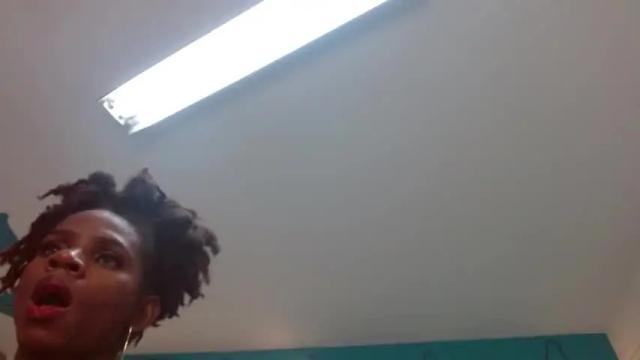 Image 7 of hannalambert Stream on Chaturbate on 18 months ago