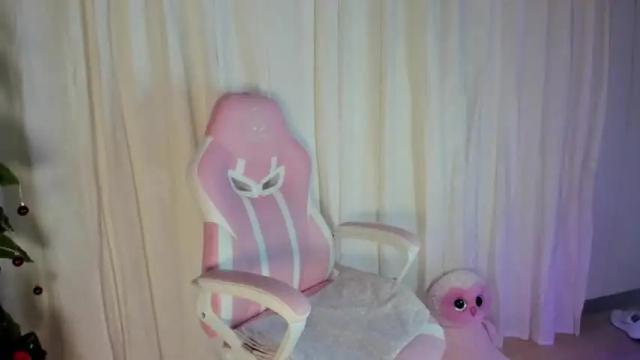 Image 6 of hannanirvana_ Stream on Chaturbate on 17 months ago