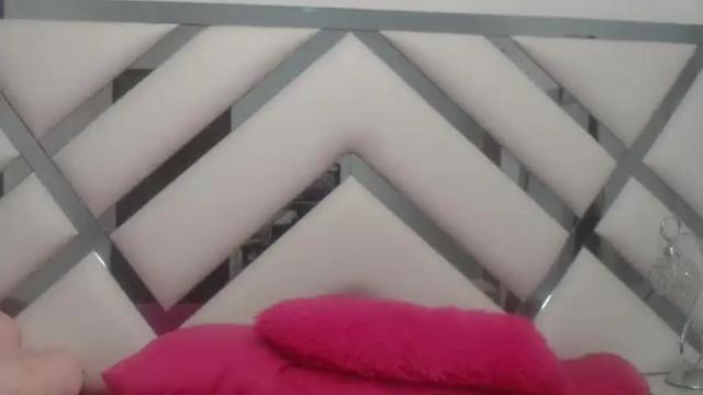 Image 11 of hannaowenn Stream on Chaturbate on 17 months ago