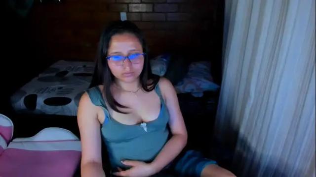 Image 12 of hannarose31 Stream on Chaturbate on 3 months ago