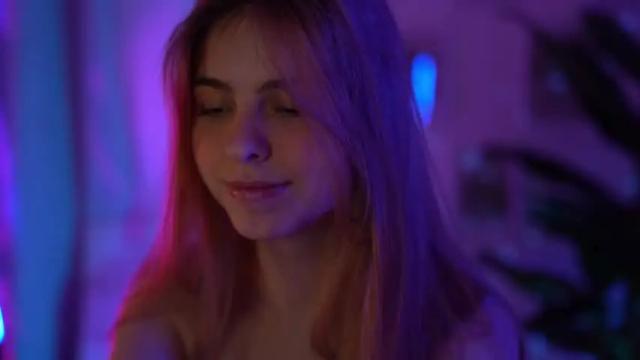 Image 3 of hannasthesia Stream on Chaturbate on 15 months ago
