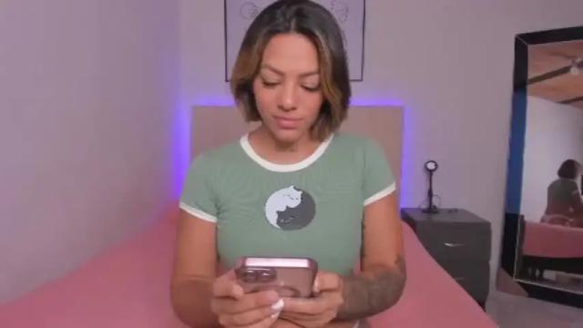 Image 8 of hannawilliams_ Stream on Chaturbate on 16 months ago