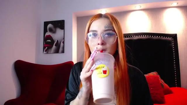 Image 7 of hannaxopetite Stream on Chaturbate on 19 months ago