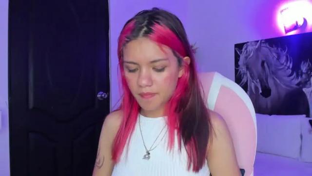 Image 3 of hanny_belly Stream on Chaturbate on 24 months ago