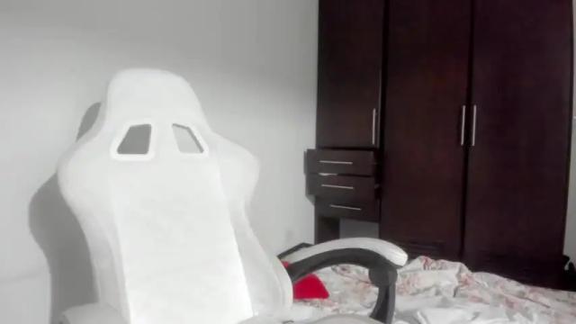 Image 4 of hanny_kail Stream on Chaturbate on 16 months ago