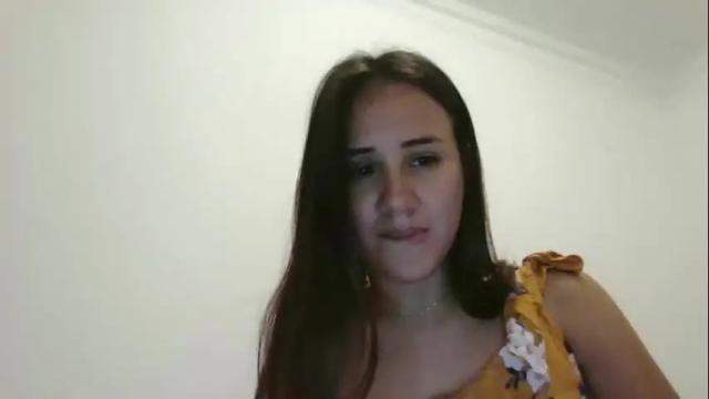 Image 3 of hanny_kail Stream on Chaturbate on 2 months ago