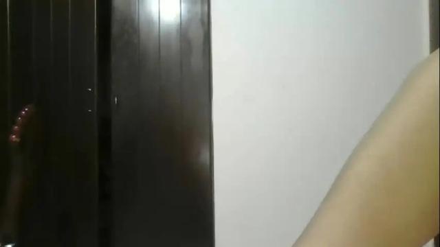 Image 10 of hanny_kail Stream on Chaturbate on 22 days ago