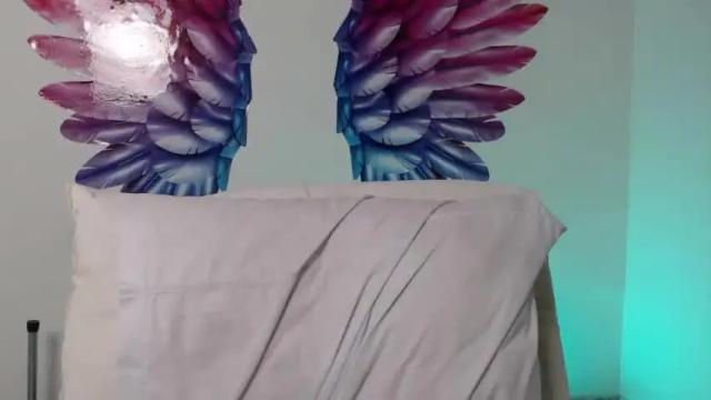 Image 11 of hantonella Stream on Chaturbate on 14 months ago
