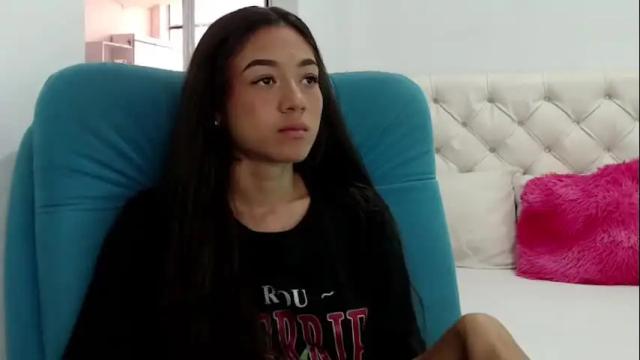 Image 11 of hantonella Stream on Chaturbate on 1 month ago