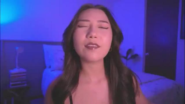 Image 3 of hanymel Stream on Chaturbate on 1 month ago