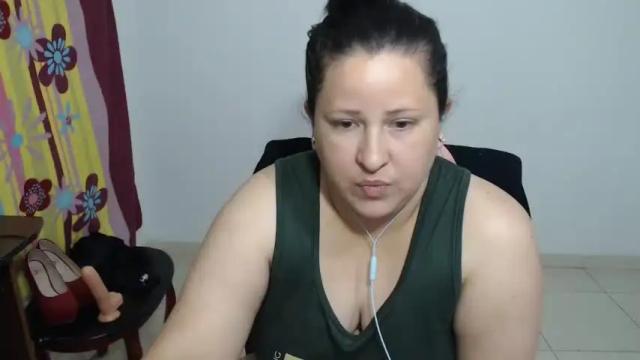 Image 12 of happy6969_ Stream on Chaturbate on 21 months ago