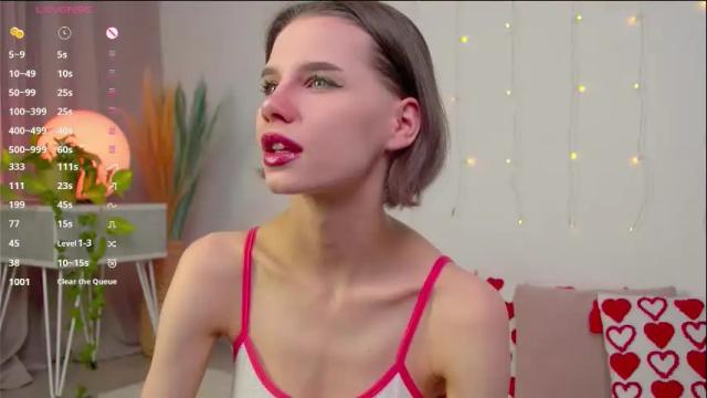 Image 2 of happynewdear Stream on Chaturbate on 12 days ago