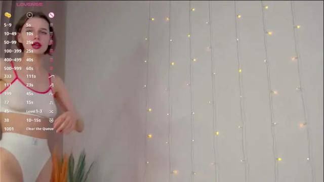 Image 3 of happynewdear Stream on Chaturbate on 12 days ago