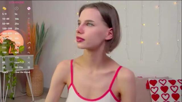Image 8 of happynewdear Stream on Chaturbate on 12 days ago
