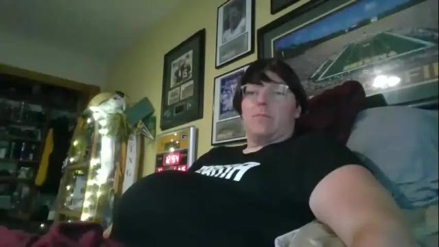 Image 11 of happynpregnant Stream on Chaturbate on 3 days ago