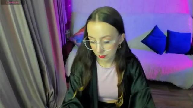 Image 2 of happystephanie Stream on Chaturbate on 2 months ago