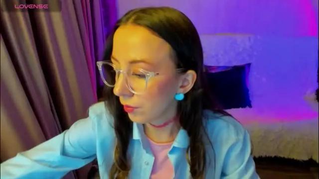 Image 3 of happystephanie Stream on Chaturbate on 27 days ago