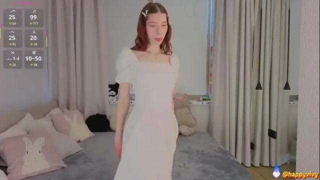Image 2 of happyvivy Stream on Chaturbate on 3 months ago