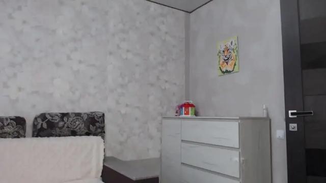 Image 3 of hard_kisses Stream on Chaturbate on 23 months ago