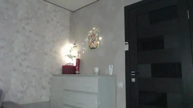 Image 12 of hard_kisses Stream on Chaturbate on 21 months ago