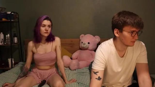 Image 2 of hard_pepper Stream on Chaturbate on 15 months ago
