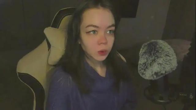 Image 3 of haribo_asmr Stream on Chaturbate on 1 month ago
