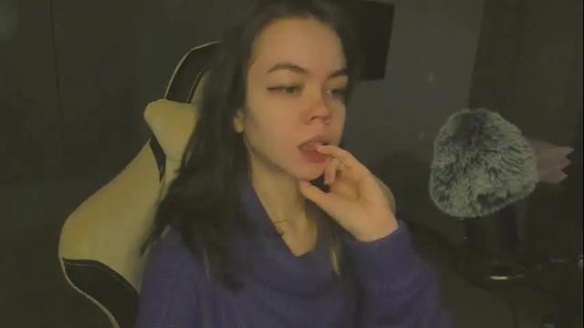 Image 6 of haribo_asmr Stream on Chaturbate on 1 month ago