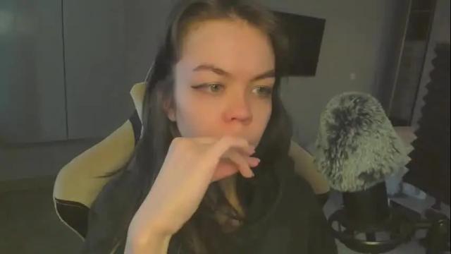 Image 12 of haribo_asmr Stream on Chaturbate on 1 month ago
