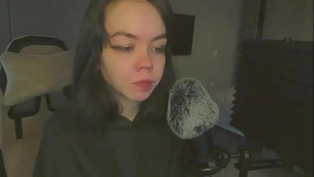 Image 4 of haribo_asmr Stream on Chaturbate on 1 month ago