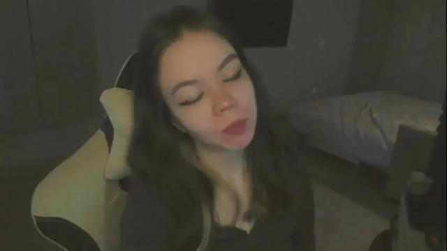 Thumbnail 2, haribo_asmr's Stream at Chaturbate, 27 days ago