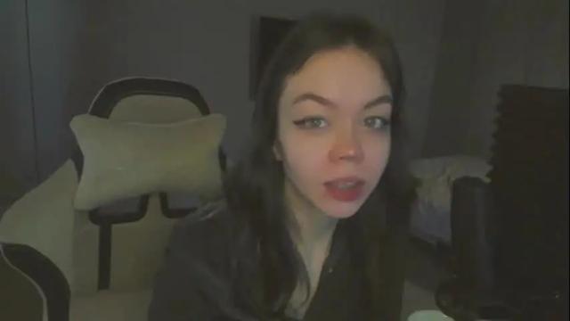 Image 8 of haribo_asmr Stream on Chaturbate on 1 month ago