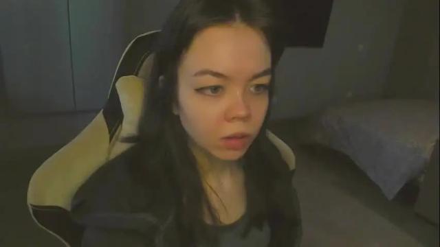 Image 3 of haribo_asmr Stream on Chaturbate on 29 days ago