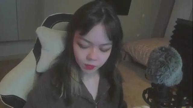 Image 11 of haribo_asmr Stream on Chaturbate on 13 days ago