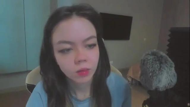 Image 12 of haribo_asmr Stream on Chaturbate on 12 days ago