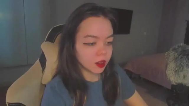Image 2 of haribo_asmr Stream on Chaturbate on 10 days ago