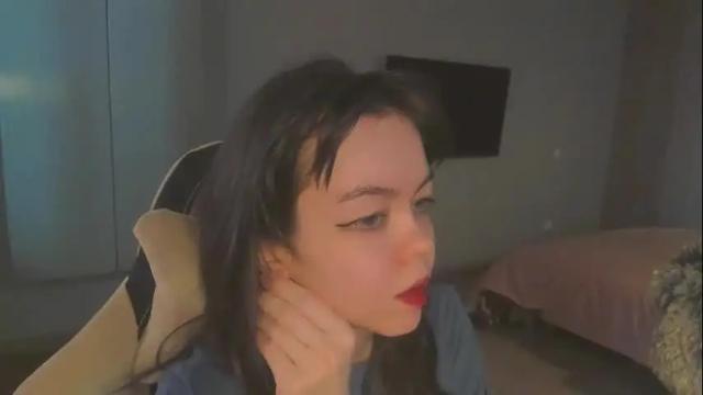 Image 3 of haribo_asmr Stream on Chaturbate on 10 days ago
