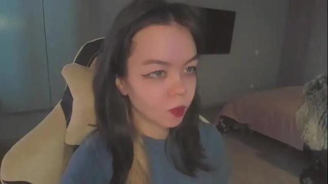 Image 4 of haribo_asmr Stream on Chaturbate on 10 days ago