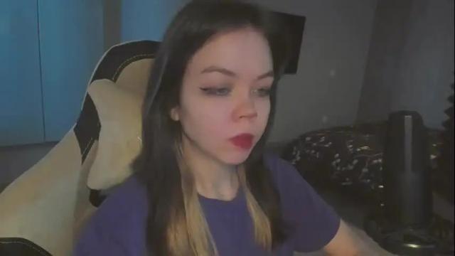 Image 2 of haribo_asmr Stream on Chaturbate on 8 days ago